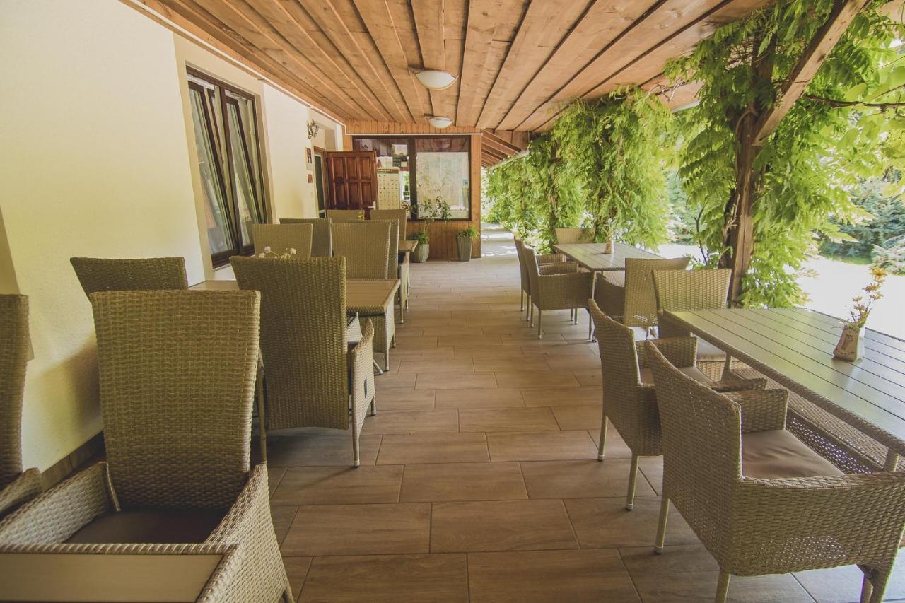 Orsegi Patakparti Alpaka Panzio Acomodação com café da manhã Kisrakos Exterior foto